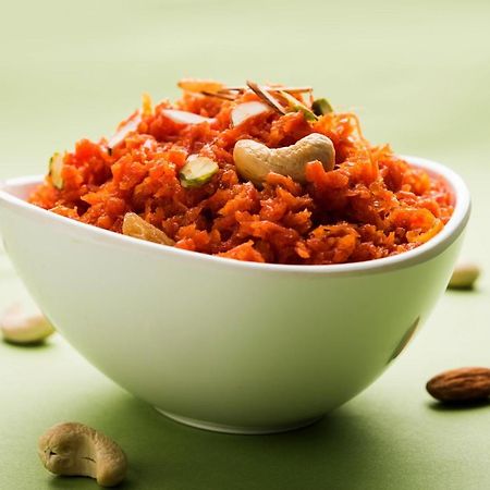Oyo Flagship 77122 Gmd Vasundhara 가지아바드 외부 사진